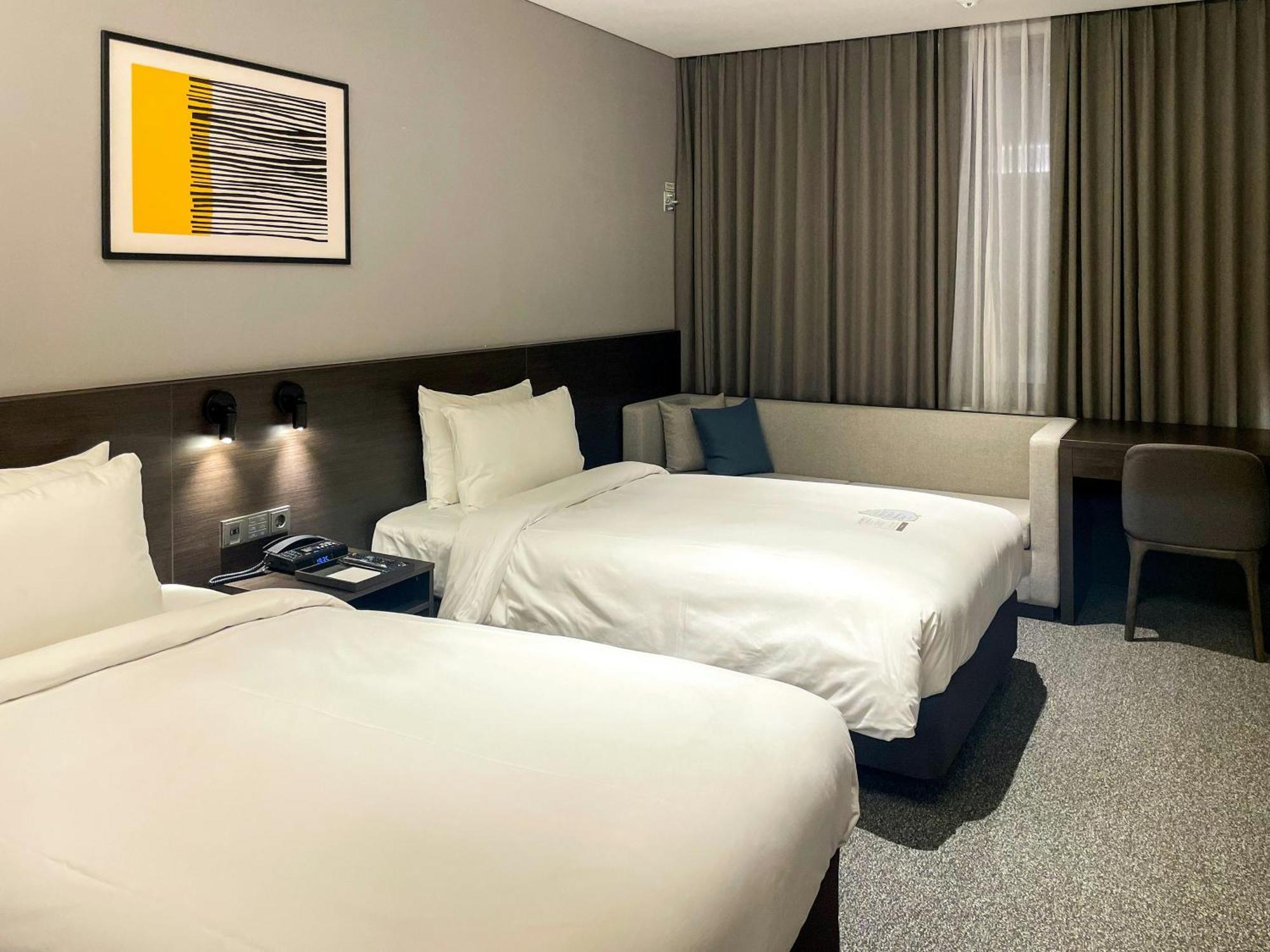 Hotel Ambience Plaza Jmd - Delhi Airport 뉴델리 외부 사진